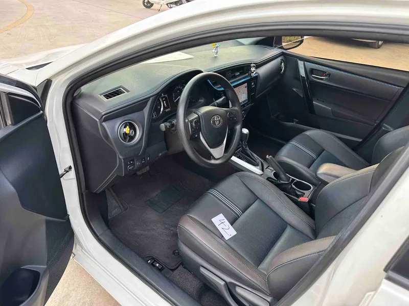Toyota Lei Ling 2018 185T CVT Premium Edition — photograph 4