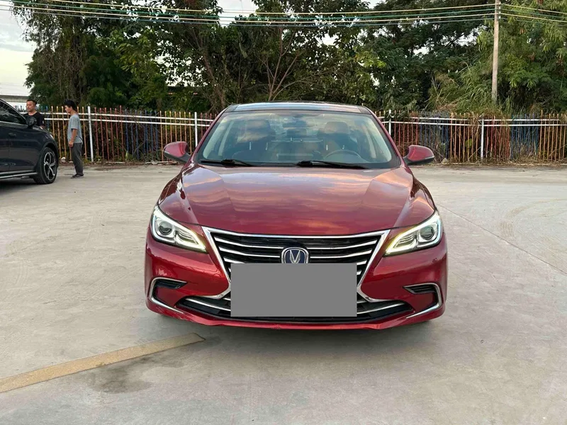 Changan Ruicheng CC 2018 1.5T Automatic TAG Heuer Model — photograph 2