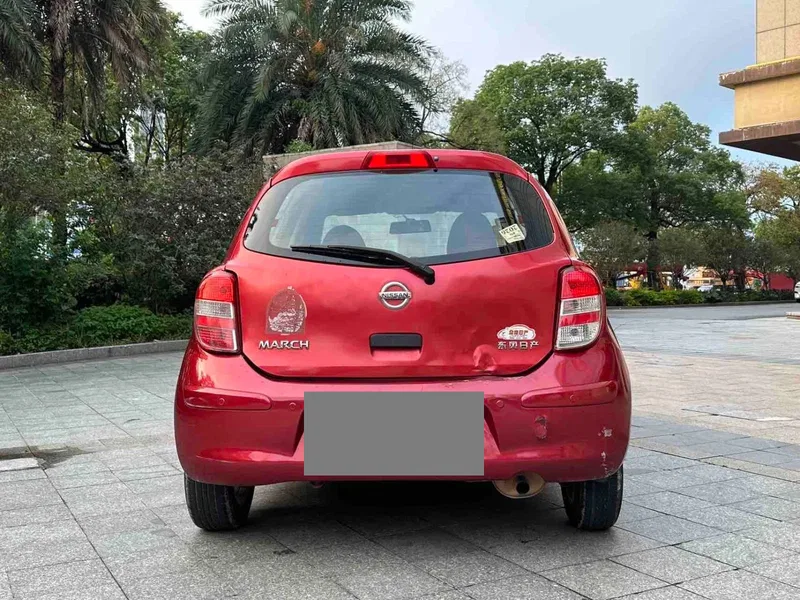Nissan Marchi 2010 1.5L Auto Easy Edition — photograph 8