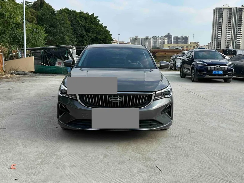 Geely Emgrand 2022 4th Generation 1.5L CVT Flagship — photograph 2