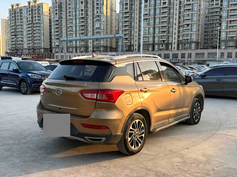 GAC Trumpchi Chuanqi GS4 2015 200T G-DCT Elite Edition — photograph 9