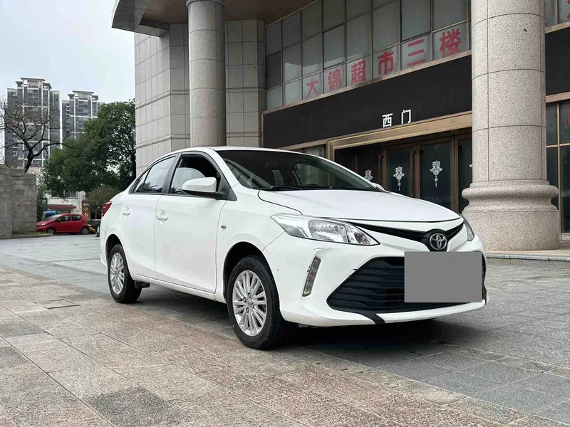 Toyota Vios 2017 1.5L CVT Creation Edition — photograph 3