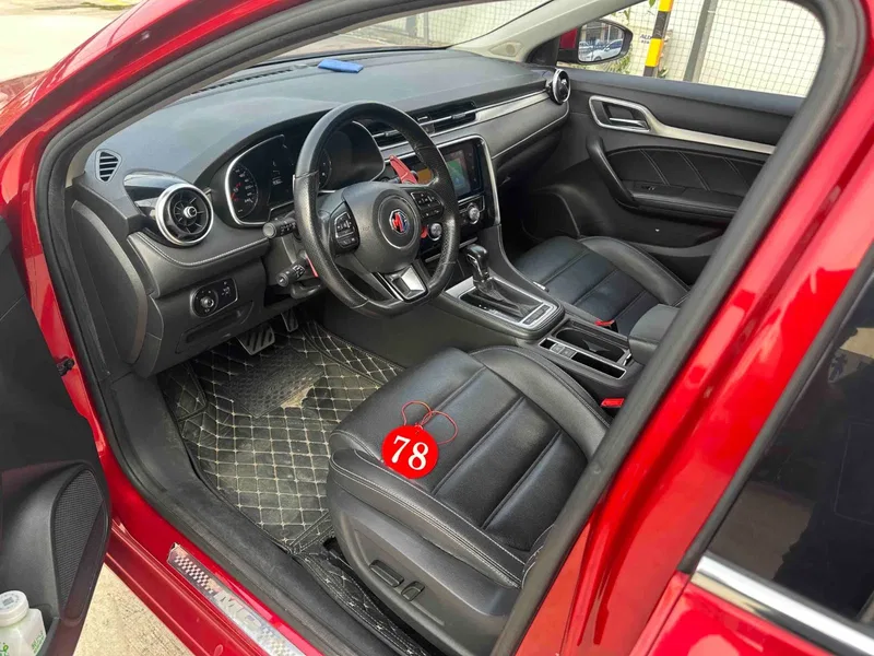 MG MG6 2017 20T Automatic Deluxe Zhilian Edition — photograph 4
