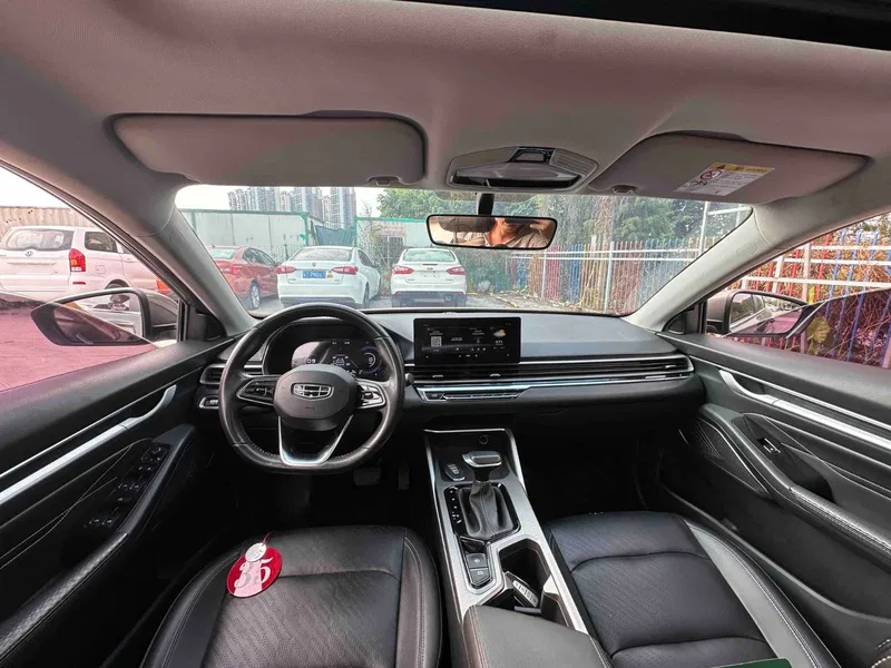 Geely Emgrand 2022 4th Generation 1.5L CVT Flagship — photograph 6