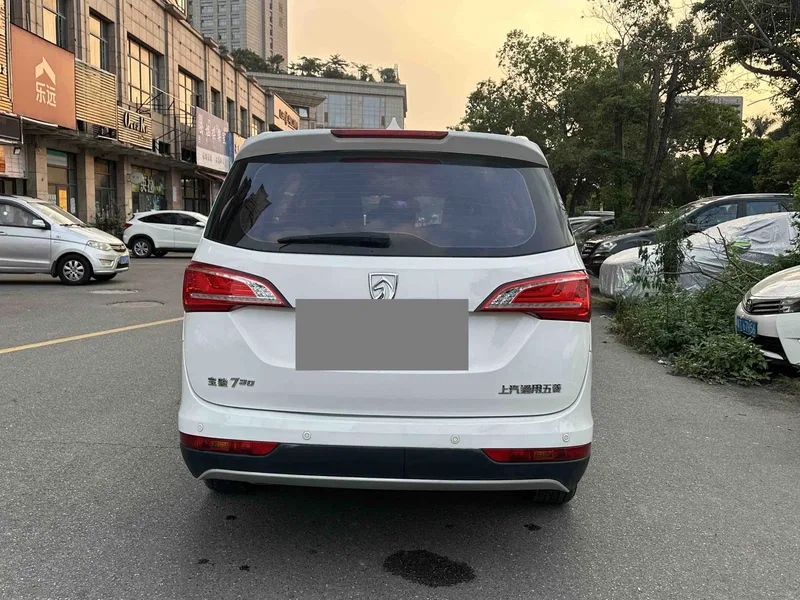 Baojun 730 2017 Model 1.5T DCT Flagship — photograph 8