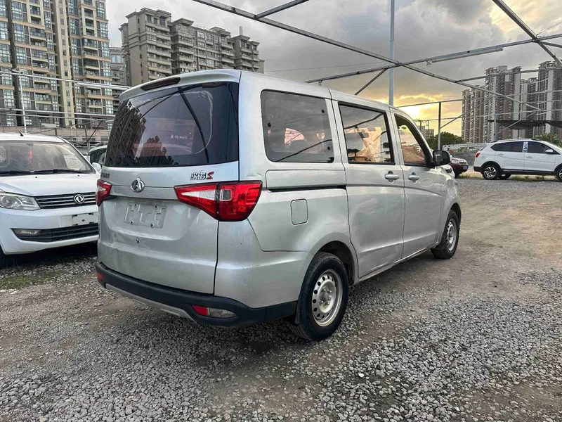 Changan Kairui Ouno S 2017 1.5L Gold Ouno Base Model — photograph 9
