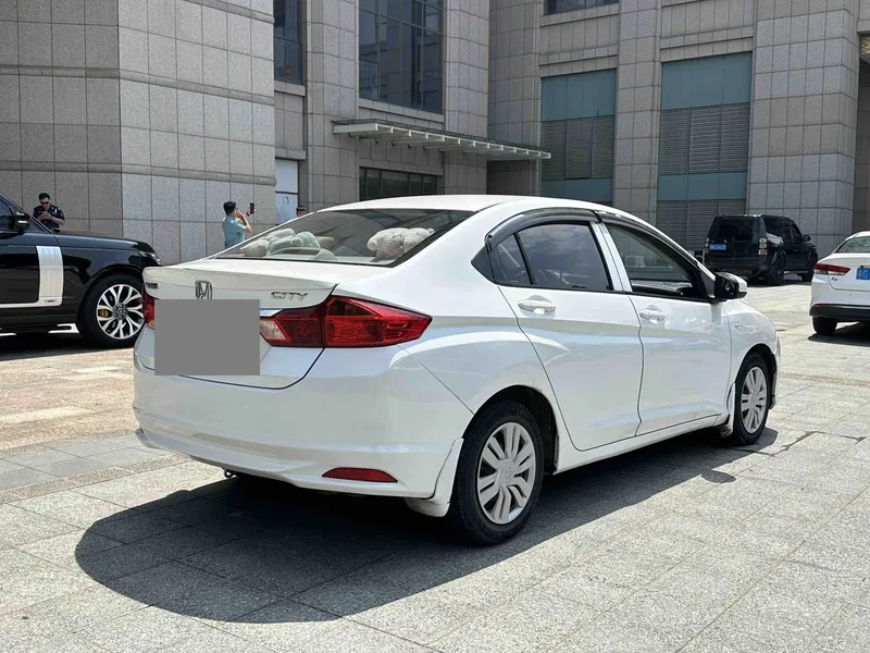 Honda Fengfan 2015 1.5L CVT Comfort Edition — photograph 9