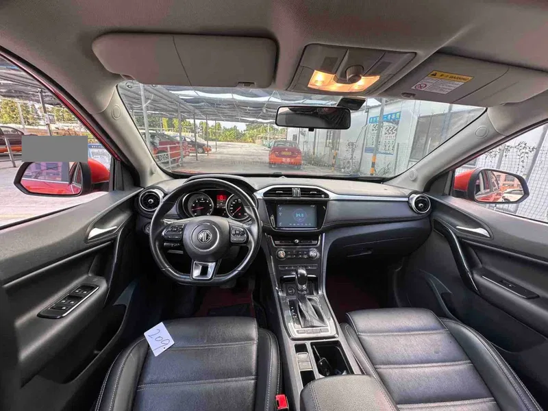 MG Ruiteng 2017 20T Auto Enjoy Internet Edition — photograph 5