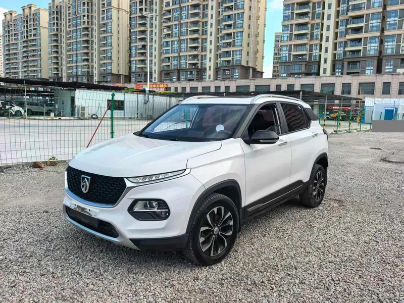 Baojun 510 2017 Model 1.5L Manual Fashion Edition — photograph 1