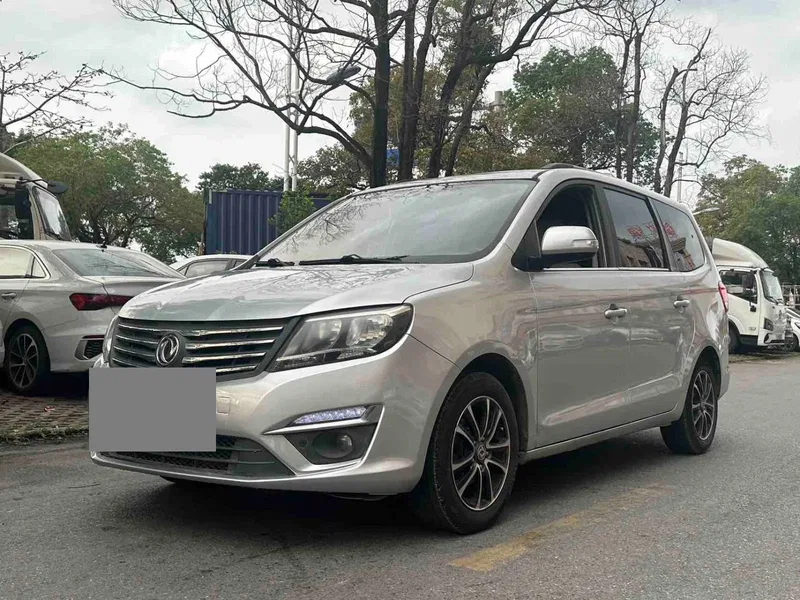 Dongfeng The popular S500 2016 1.5L manual luxury model — photograph 1