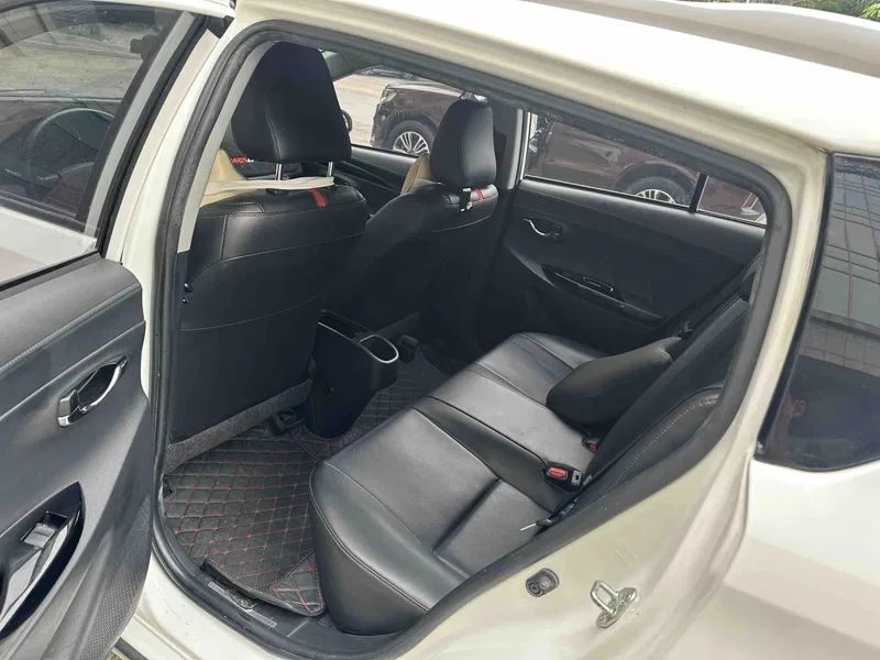 Toyota YARiS L 2021 1.5L CVT Leading Edition — photograph 5