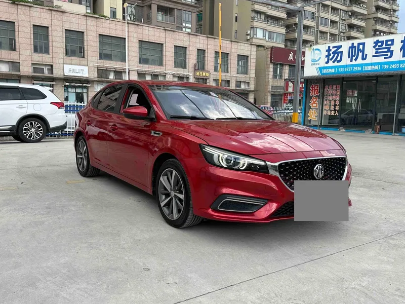 MG MG6 2019 20T Automatic Starlight Edition — photograph 3