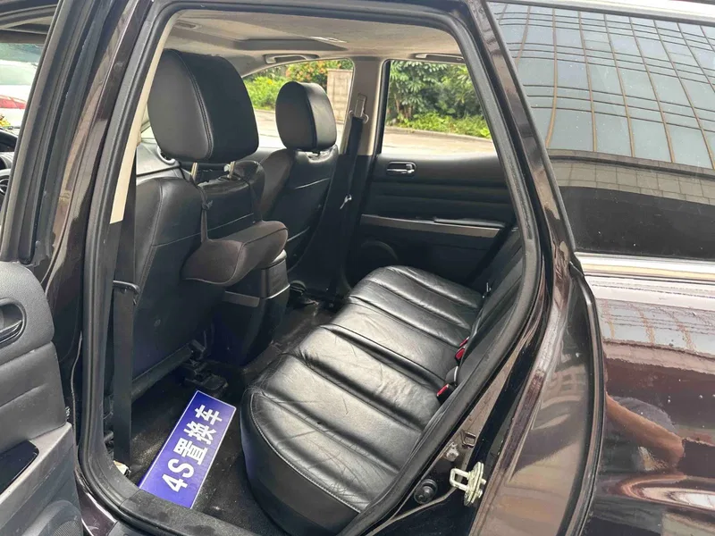 Mazda CX-7 2014 2.5L 2WD Deluxe Edition — photograph 5