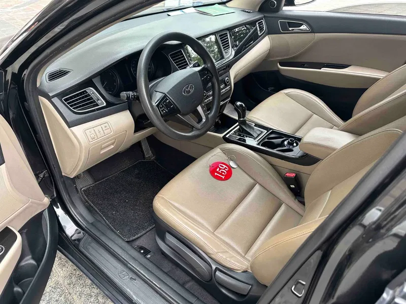 Hyundai Misty 2014 1.8L Automatic Smart Edition — photograph 4