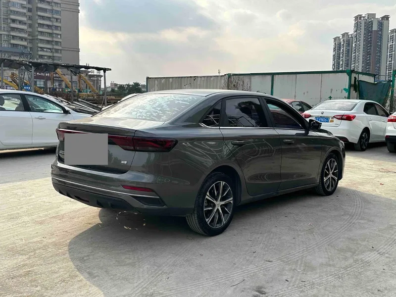 Geely Emgrand 2022 4th Generation 1.5L CVT Flagship — photograph 9