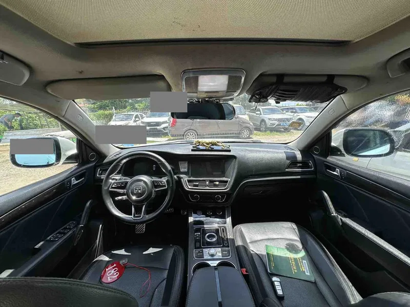 Zotye T600 2016 Sport Edition 2.0T DCT Deluxe — photograph 6
