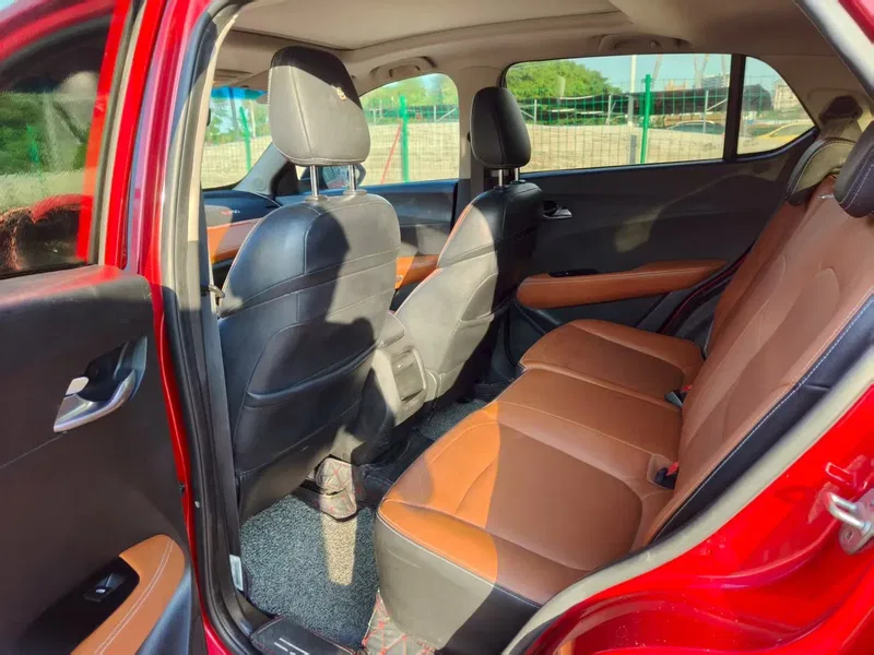 Baojun 510 2018 1.5L Automatic Anniversary Special Edition — photograph 5