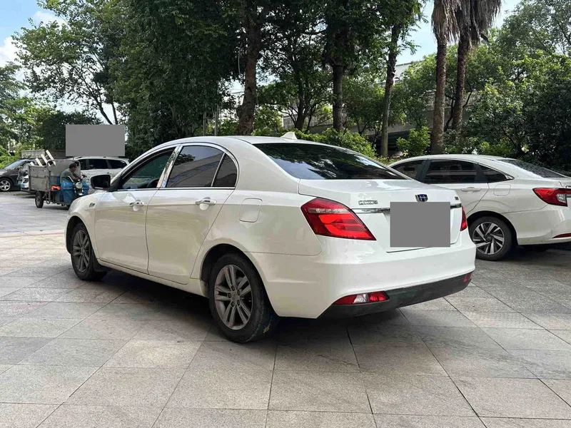 Geely Emgrand 2017 3-compartment Million 1.5L Manual Upward Edition — photograph 7