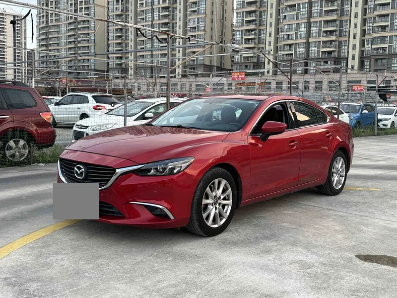 Mazda Atz — photograph 9
