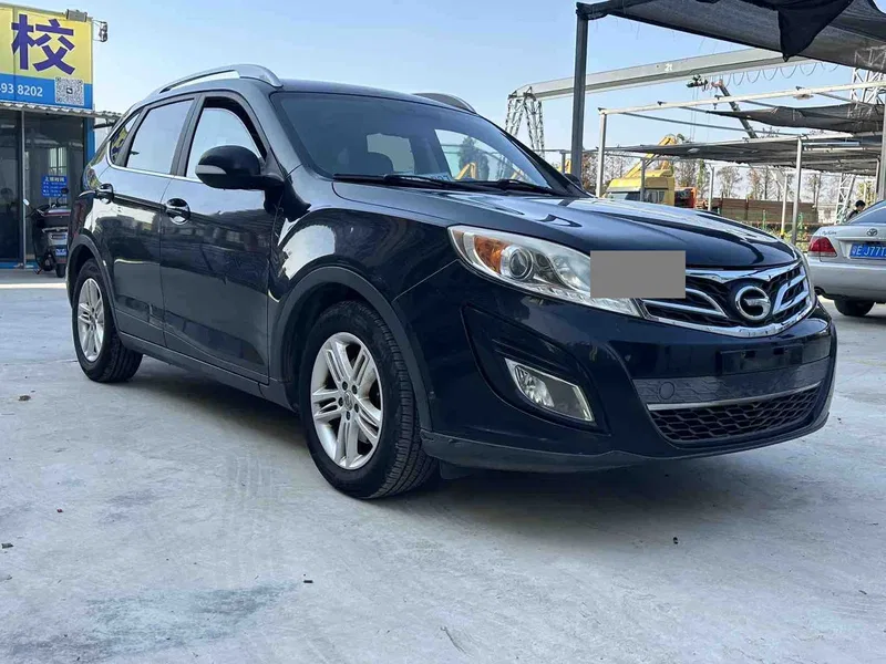 GAC Trumpchi Chuanqi GS5 2014 2.0L Automatic Two-Drive Super Edition — photograph 3