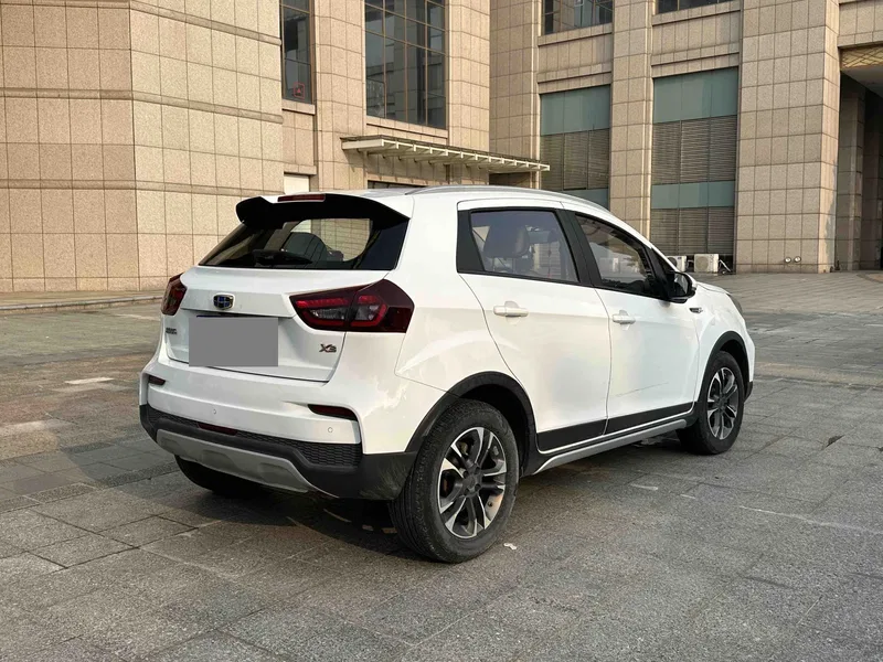 Geely Vision X3 2019 Upgrade 1.5L Manual Elite Country VI — photograph 9