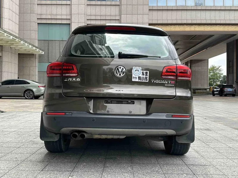 Volkswagen Tiguan 2013 1.8TSI Automatic Four-wheel Drive Luxury Model — photograph 8