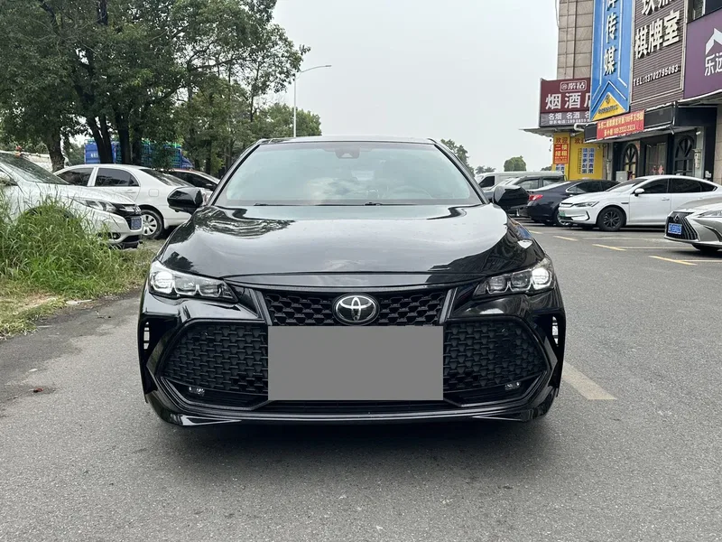 Toyota Asian Dragon 2.5 Entry-Level Version — photograph 2