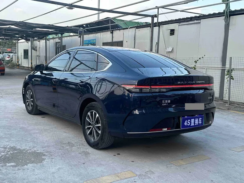 BYD Qin PLUS 2023 Champion Edition DM-i 55KM Leading Model — photograph 7