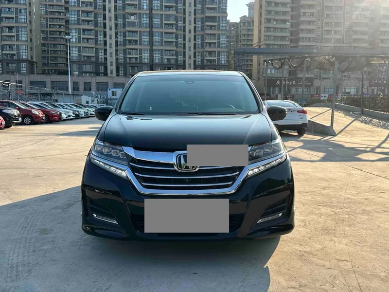 Honda Elysion 2016 2.4L Supreme Edition — photograph 2