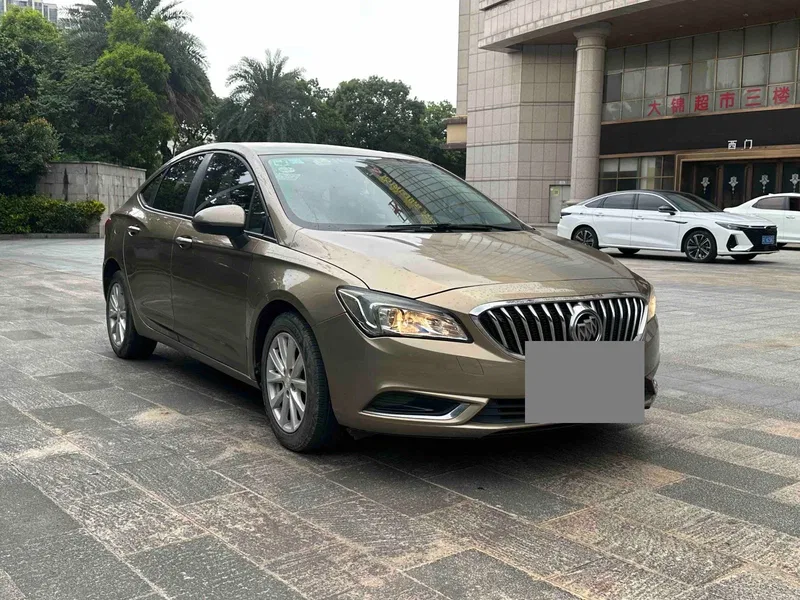 Buick Weilang 2015 3-compartment 20T dual clutch leading model — photograph 3