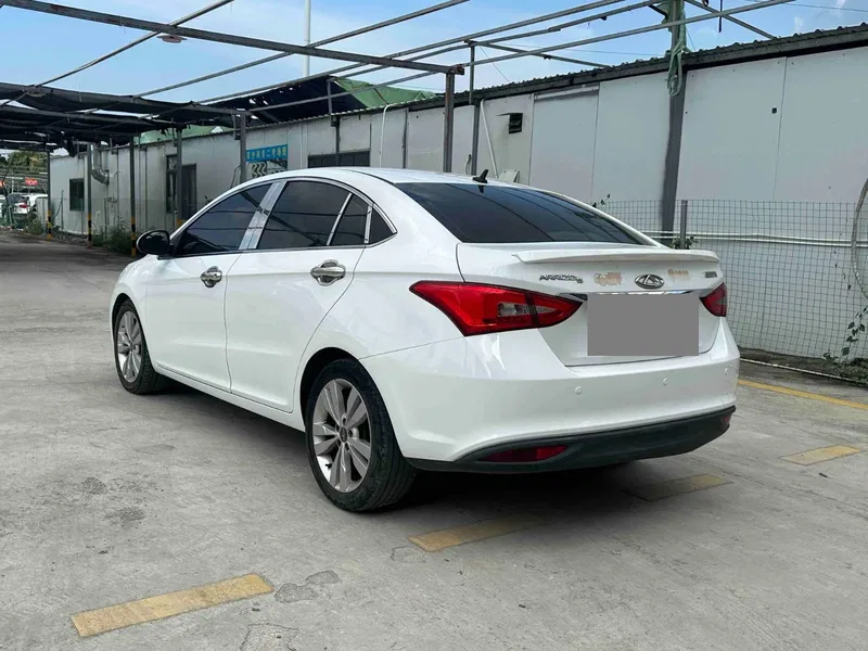 Chery Erez 5 2016 1.5L CVT Leading Edition — photograph 7