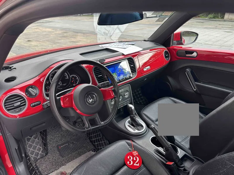 Volkswagen Beetle 2015 180TSI — photograph 4