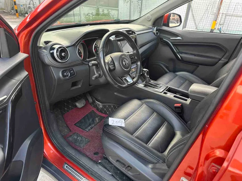 MG Ruiteng 2017 20T Auto Enjoy Internet Edition — photograph 4