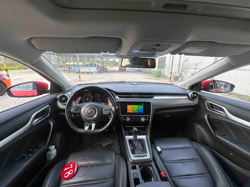 MG MG6 2017 20T Automatic Deluxe Zhilian Edition — photograph 6