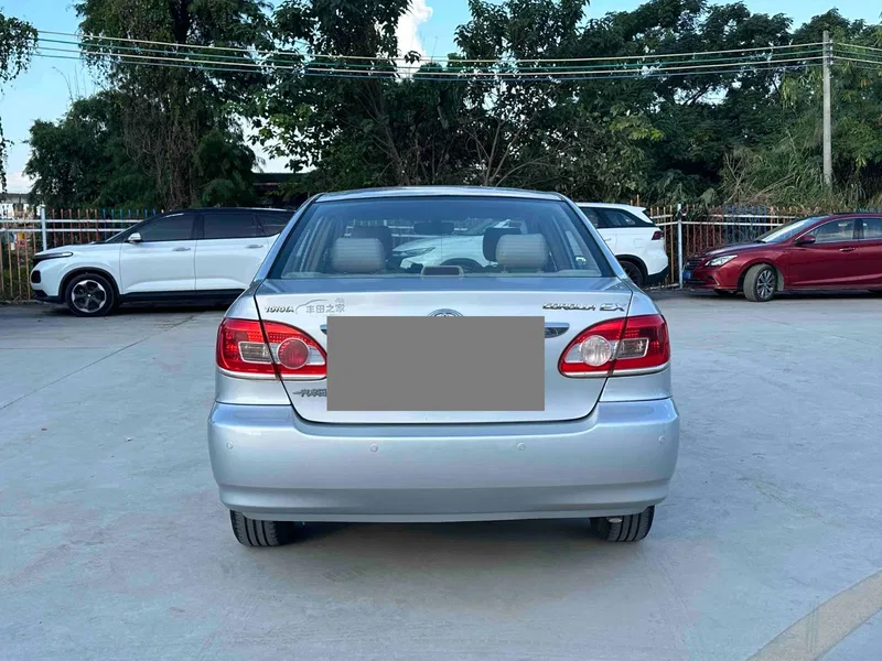 Toyota Corolla 2011 1.6L Automatic Classic Edition — photograph 8