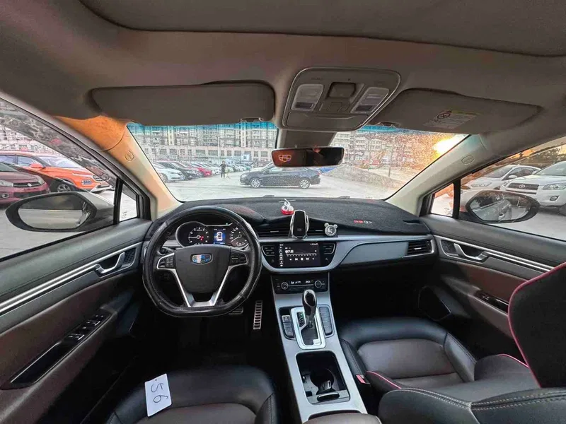 Geely Emgrand GS 2018 trendy version 1.4T automatic zhenzhilian — photograph 6