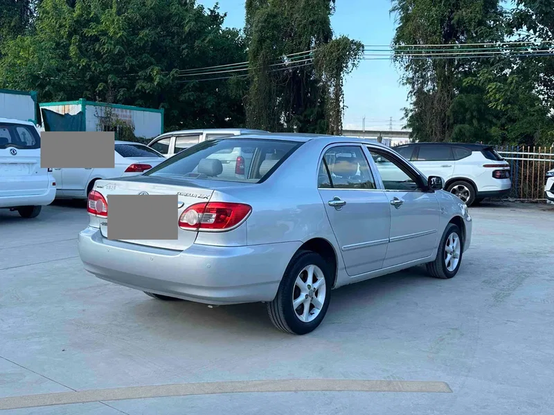 Toyota Corolla 2011 1.6L Automatic Classic Edition — photograph 9