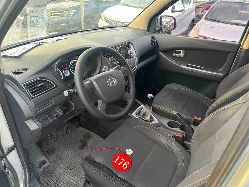Changan Kairui Ouno S 2017 1.5L Gold Ouno Base Model — photograph 4