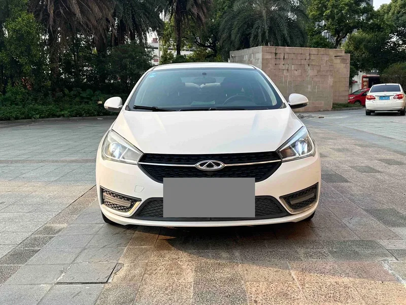 Chery Erez 5 2016 1.5L Manual Tide Edition — photograph 2