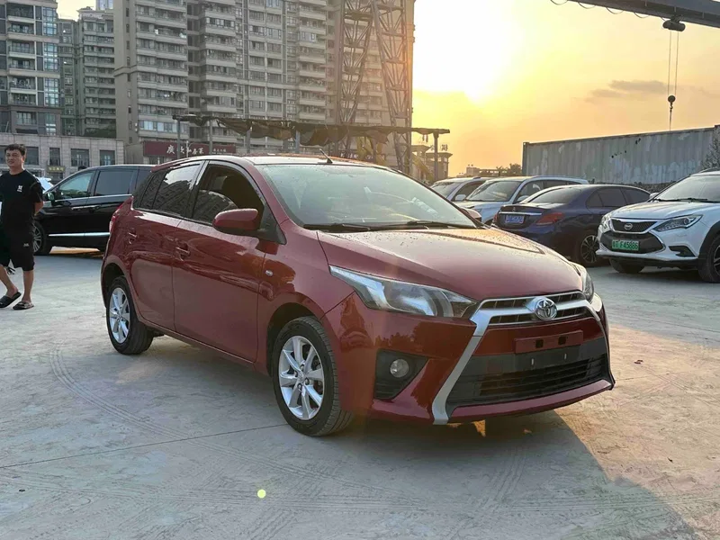 Toyota YARiS L to dazzle 2014 1.5G automatic dazzle version — photograph 3