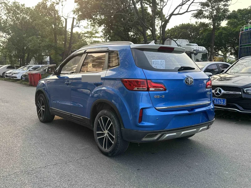 Bestune X40 2017 1.6L automatic exclusive type — photograph 7