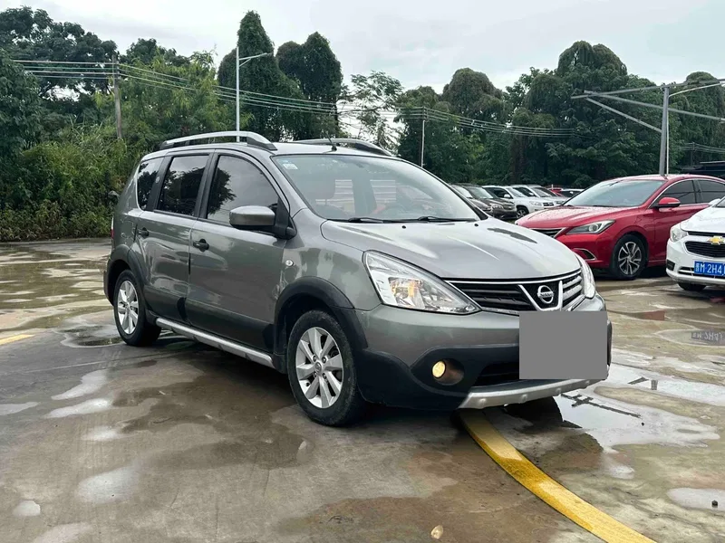 Nissan Li Wei 2013 Jin Rui 1.6XV CVT Deluxe Edition — photograph 3