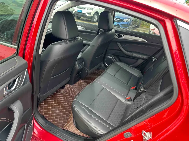 Changan Yidong 2018 High Energy Edition 1.6L GDI Auto Pioneer — photograph 5