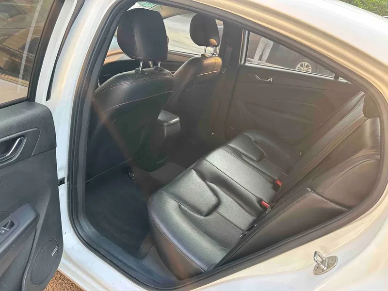 Chery Erez 5 2016 1.5L Manual Tide Edition — photograph 5