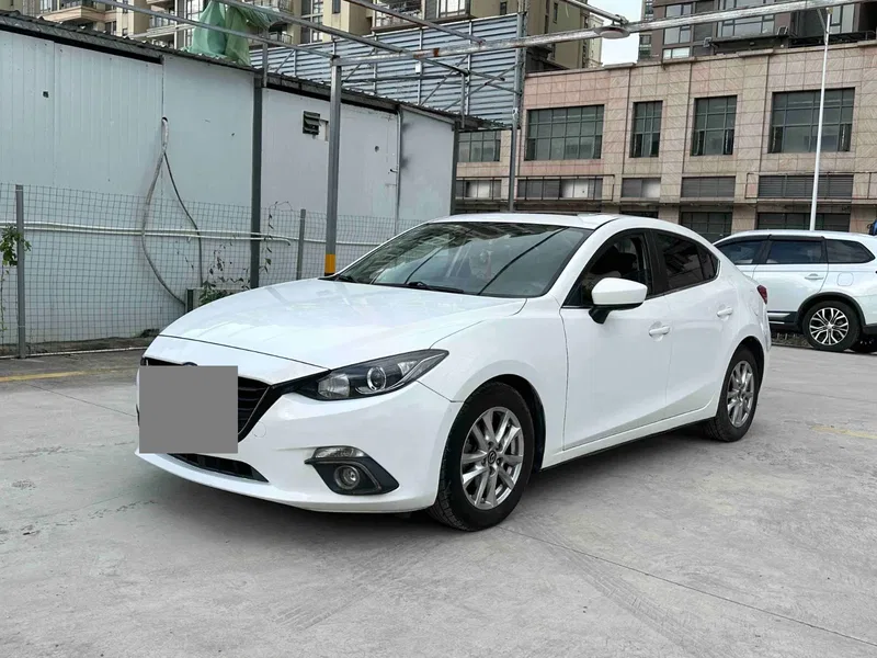 Mazda Axela Onksera 2014 sedan 1.5L automatic luxury model — photograph 1