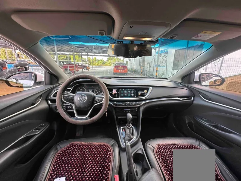 Buick Yinglang 2019 18T Automatic Interconnection Elite — photograph 6