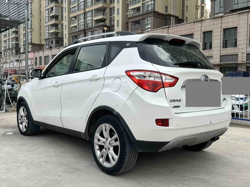 Changan CS35 2012 1.6L Manual Luxury Model — photograph 9