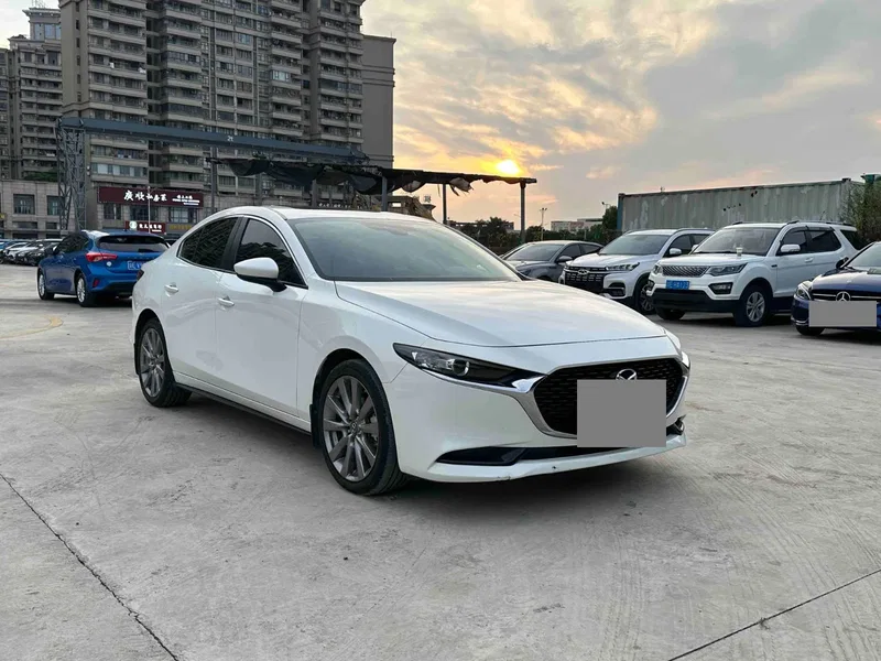 Mazda Mazda 3 Oncorsela 2021 2.0L Auto Quality Edition — photograph 3