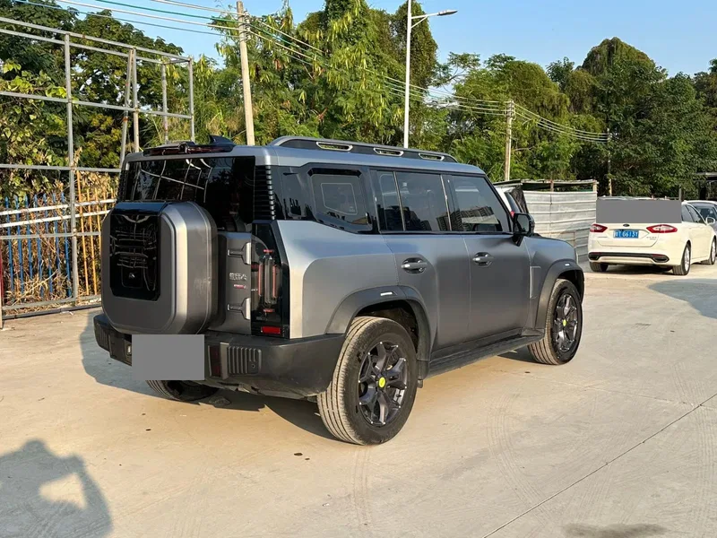 Jetour Traveller 2023 Model 2.0T Dual-Clutch All-Wheel-Drive Off-Road Edition — photograph 8