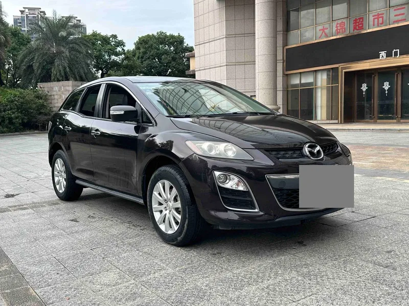 Mazda CX-7 2014 2.5L 2WD Deluxe Edition — photograph 3